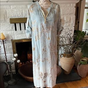 Elegant Blue and Gold Maxi Dress